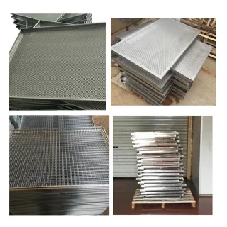 Full-perforated-aluminum-drying-tray.png